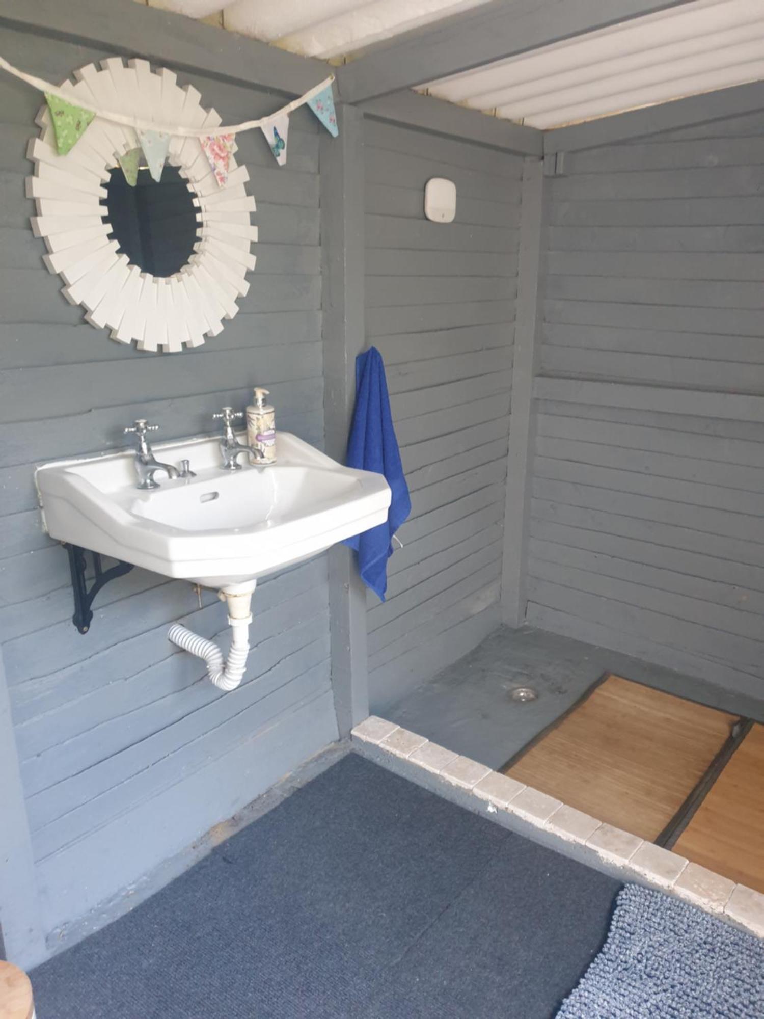 Wildberry Glamping Ξενοδοχείο Orgères-la-Roche Εξωτερικό φωτογραφία